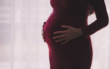 נשים בהריון ולאחר לידה